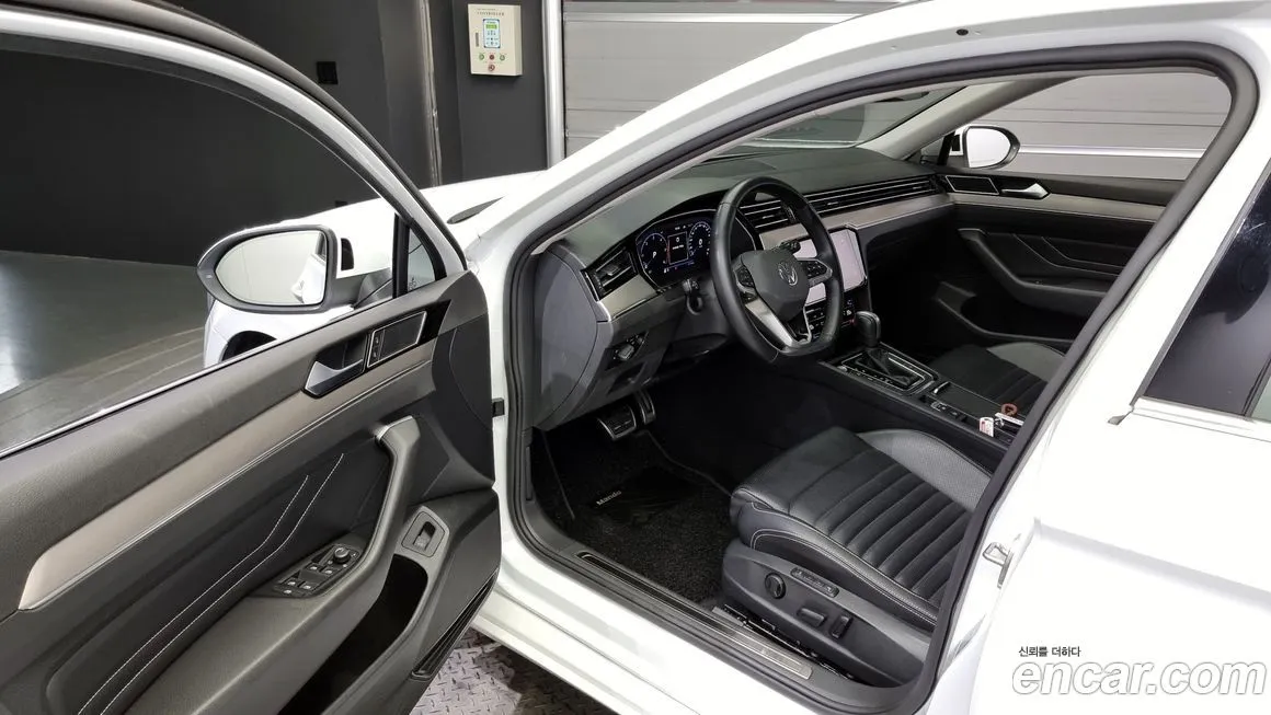 Volkswagen Passat — фото 10