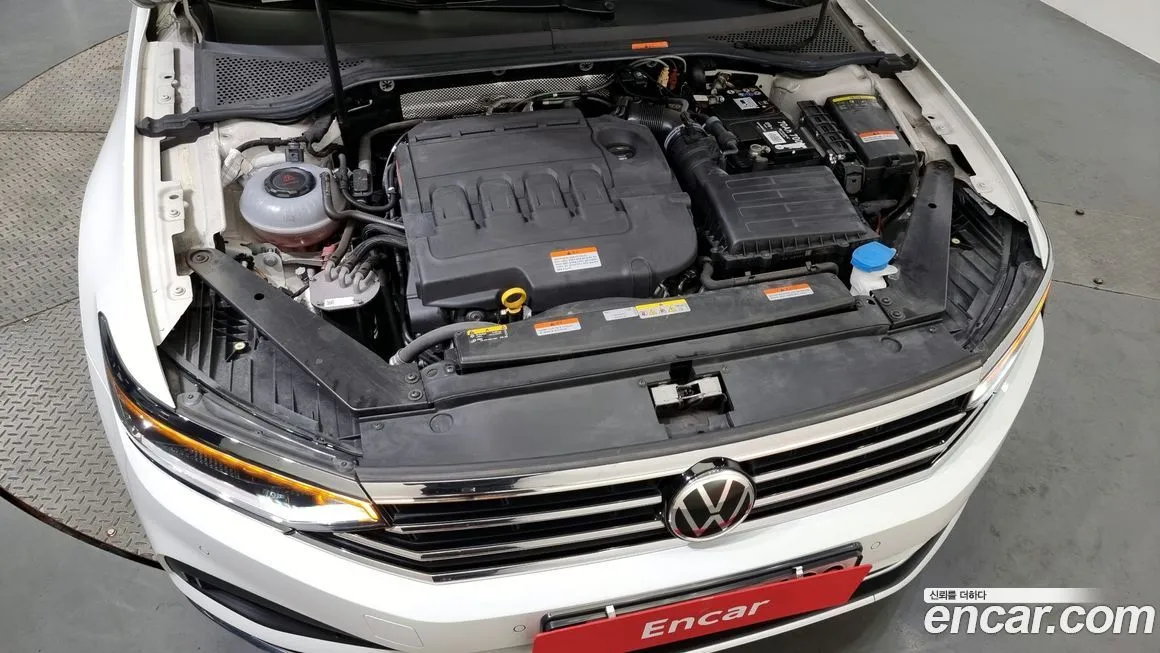 Volkswagen Passat — фото 6