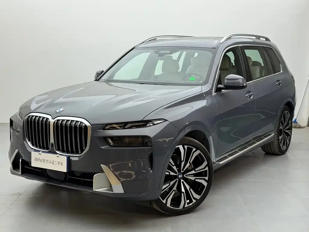BMW X7 — фото 1