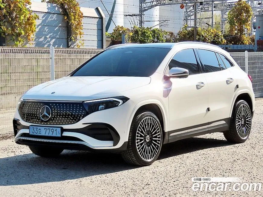 Mercedes-Benz EQA — фото 1