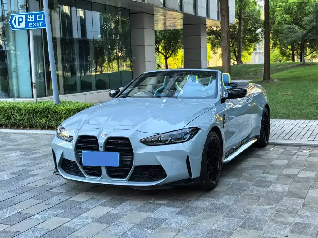 BMW M4 — фото 1