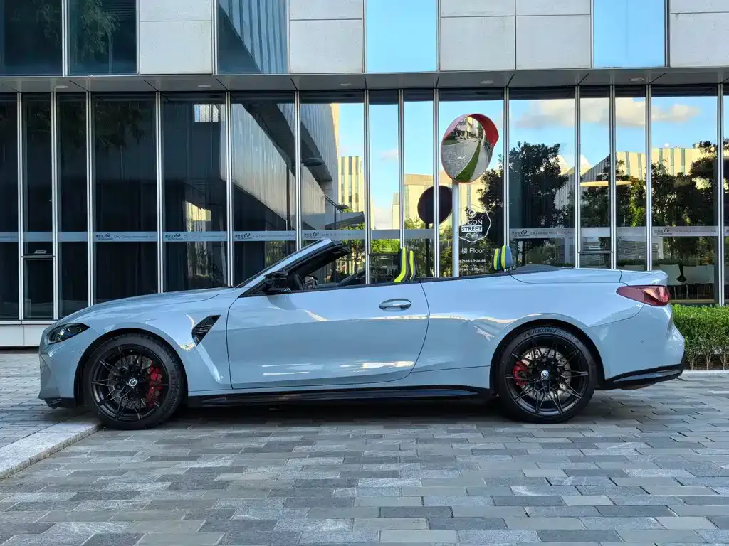 BMW M4 — фото 10