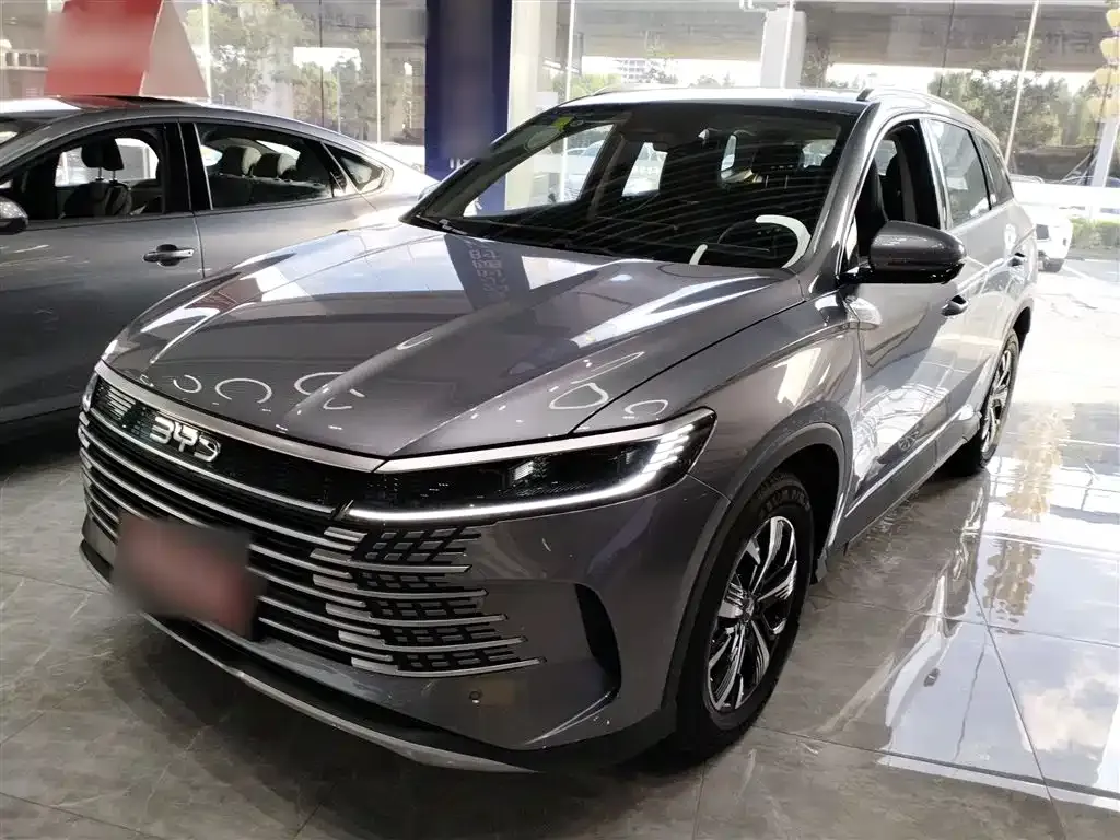 BYD Seal 05 DM-i — фото 1