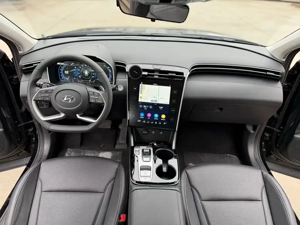 Hyundai Tucson — фото 9