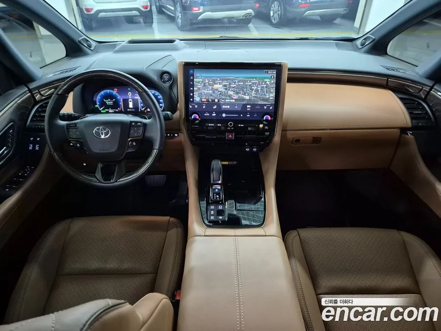 Toyota Alphard — фото 7