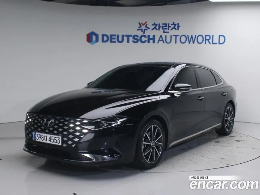 Hyundai Grandeur — фото 1