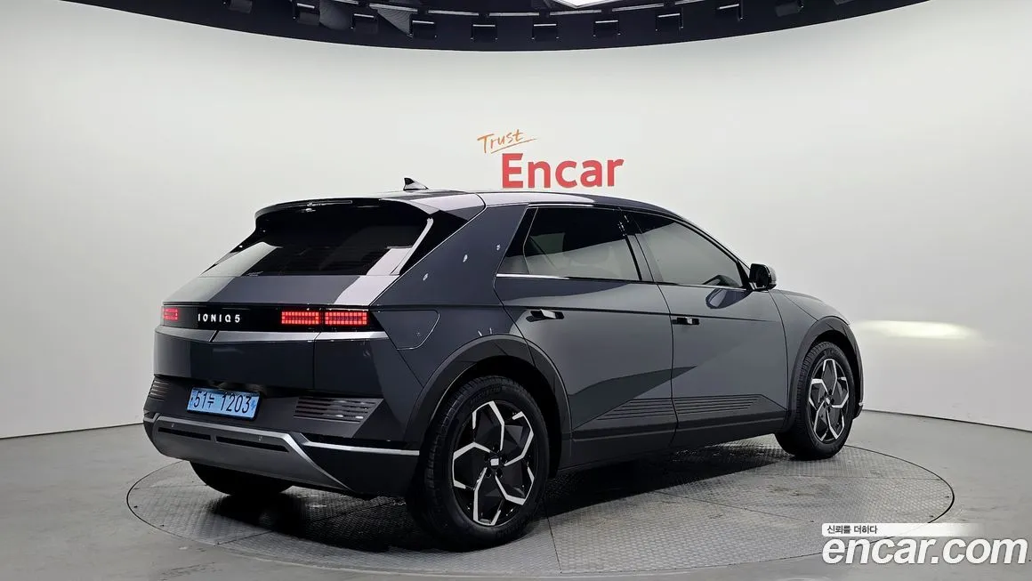 Hyundai Ioniq5 — фото 2