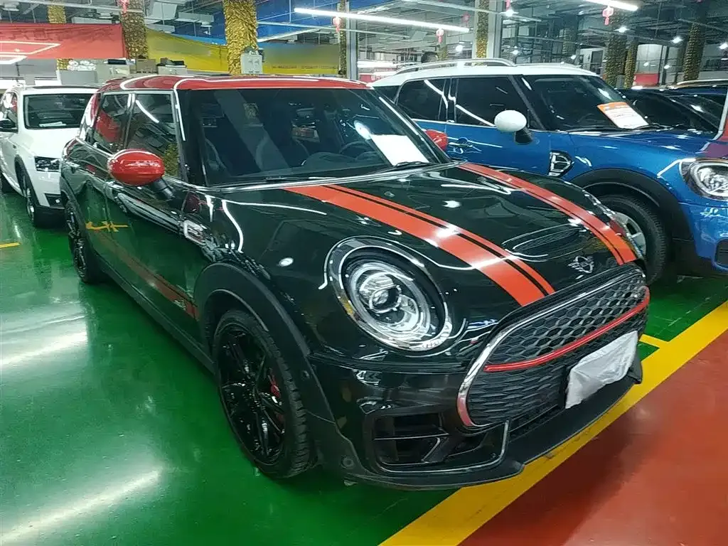MINI Clubman JCW — фото 4