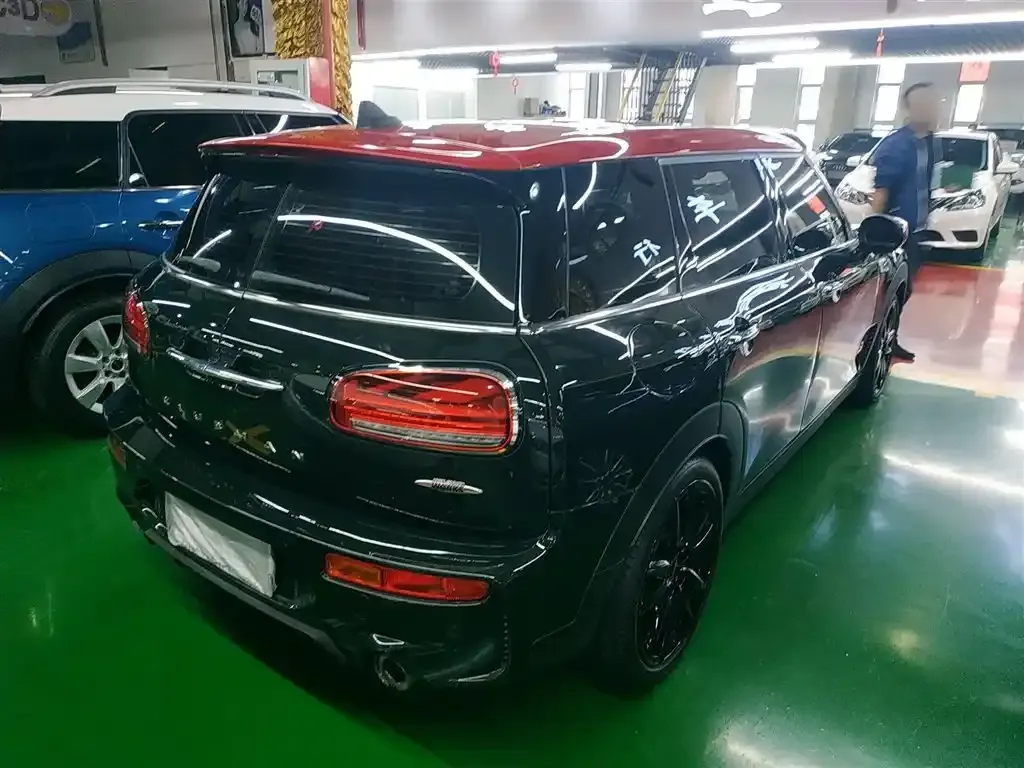 MINI Clubman JCW — фото 7