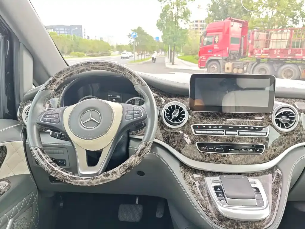 Mercedes-Benz Vito — фото 7