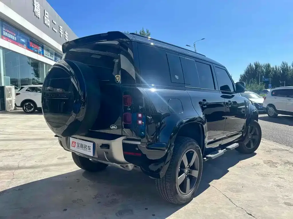 Land Rover Defender — фото 2
