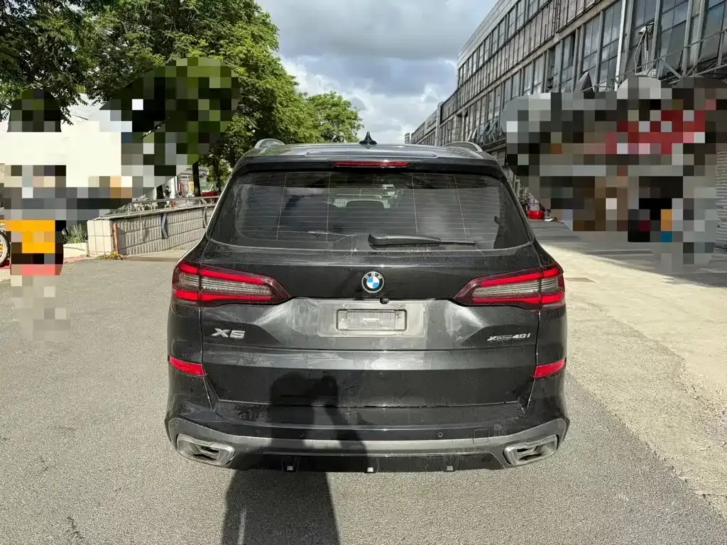 BMW X5 (Import) — фото 3