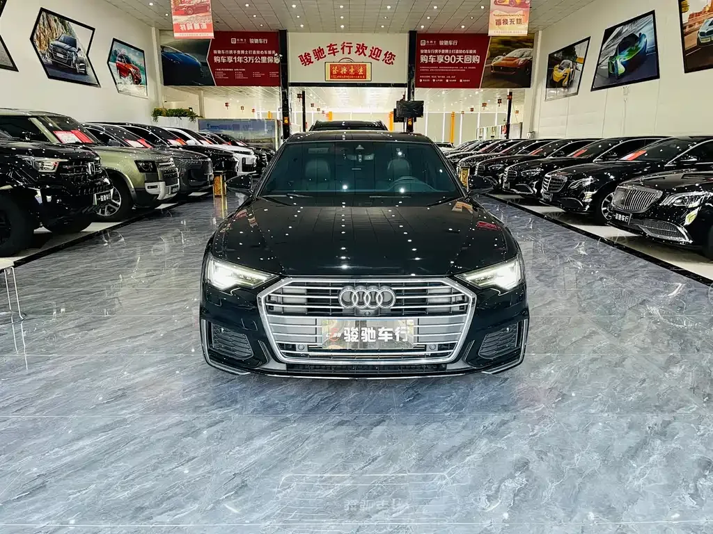 Audi A6L — фото 2