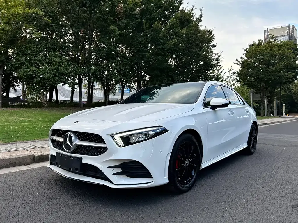 Mercedes-Benz A-Class — фото 1