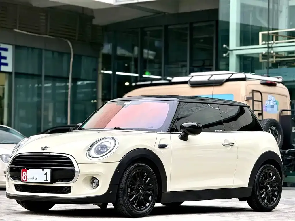 MINI Cooper (3-door) — фото 1