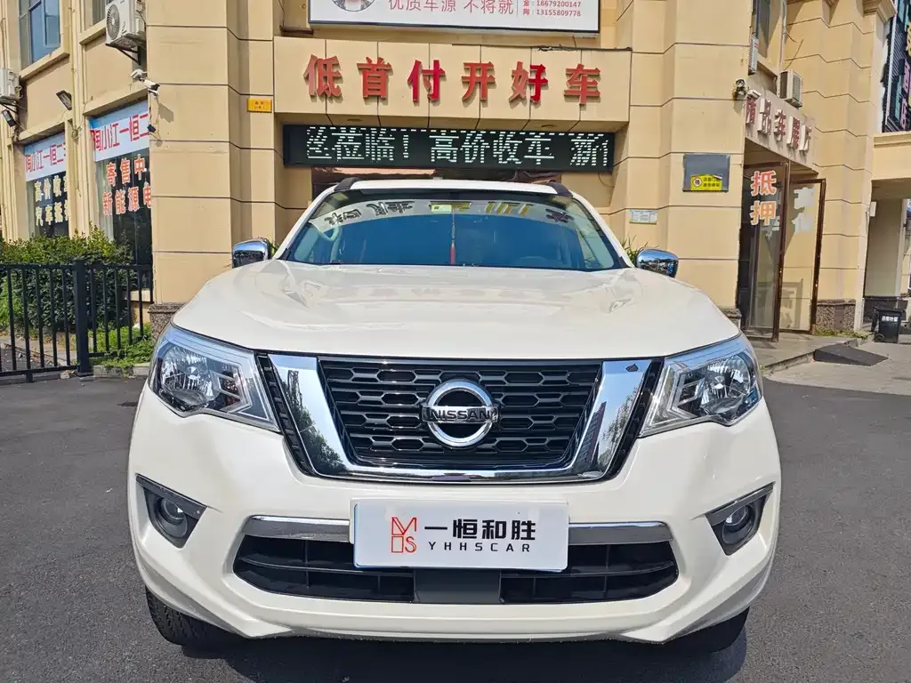Nissan Terra — фото 2