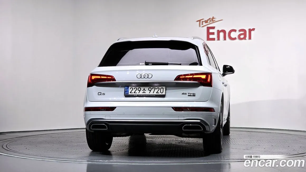 Audi Q5 — фото 4