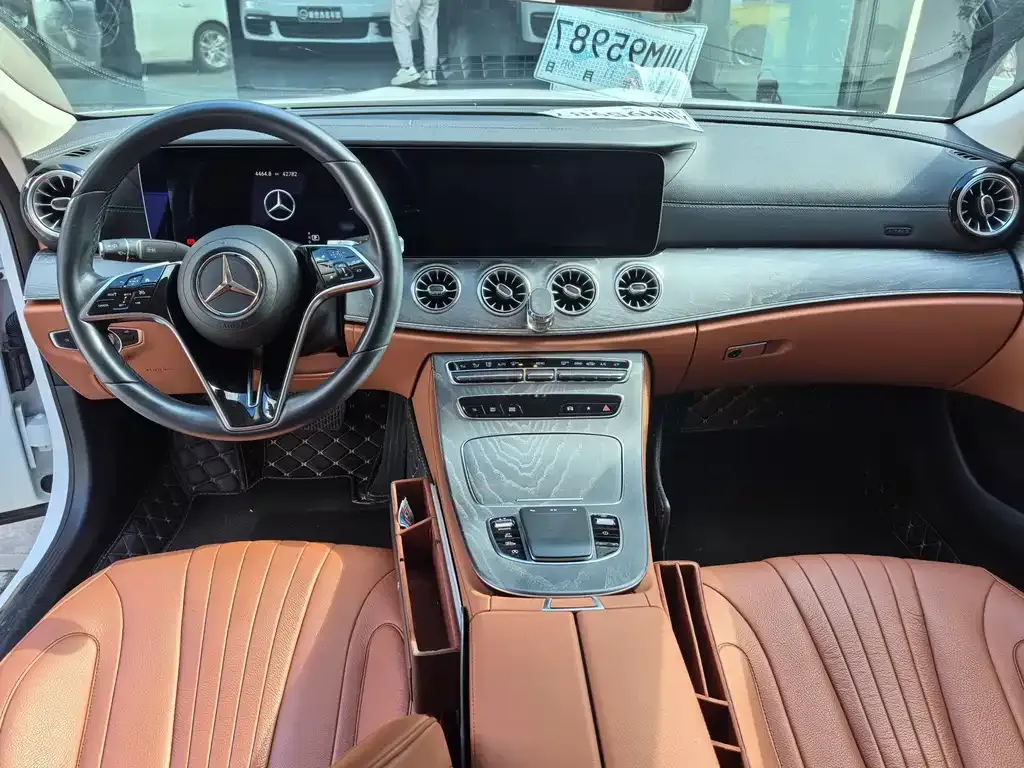 Mercedes-Benz CLS — фото 5