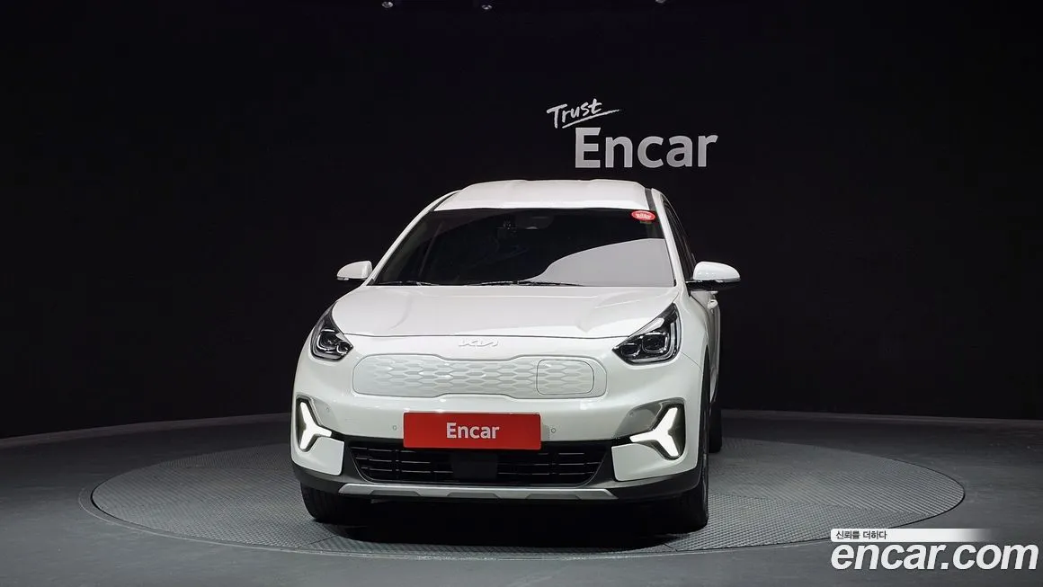 Kia Niro — фото 3