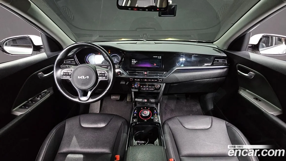Kia Niro — фото 7