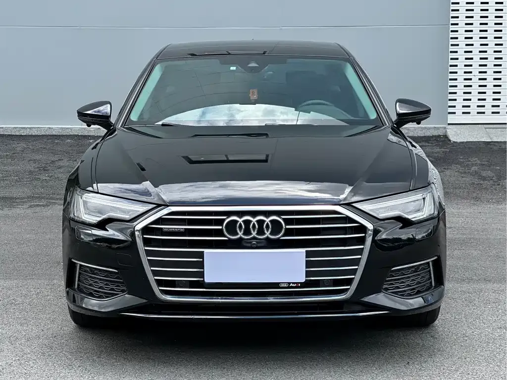 Audi A6L — фото 2