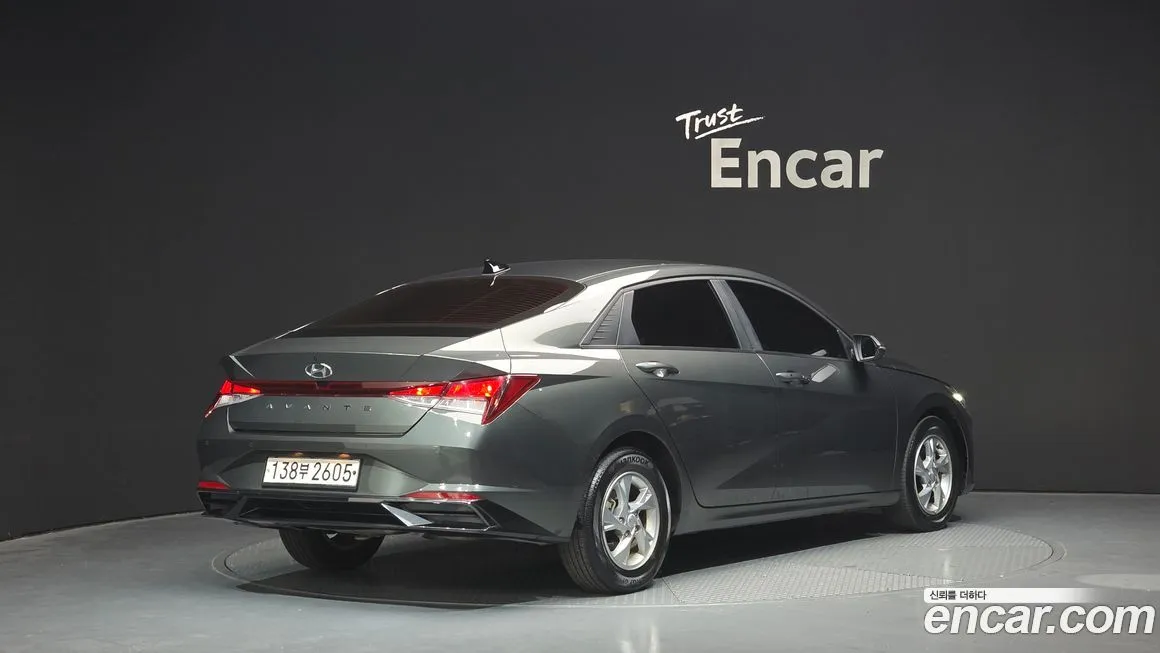 Hyundai AVANTE — фото 2