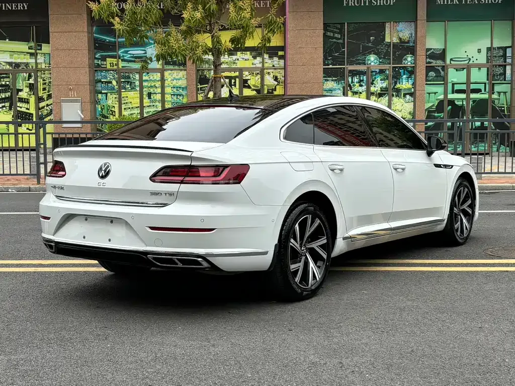 Volkswagen CC — фото 7