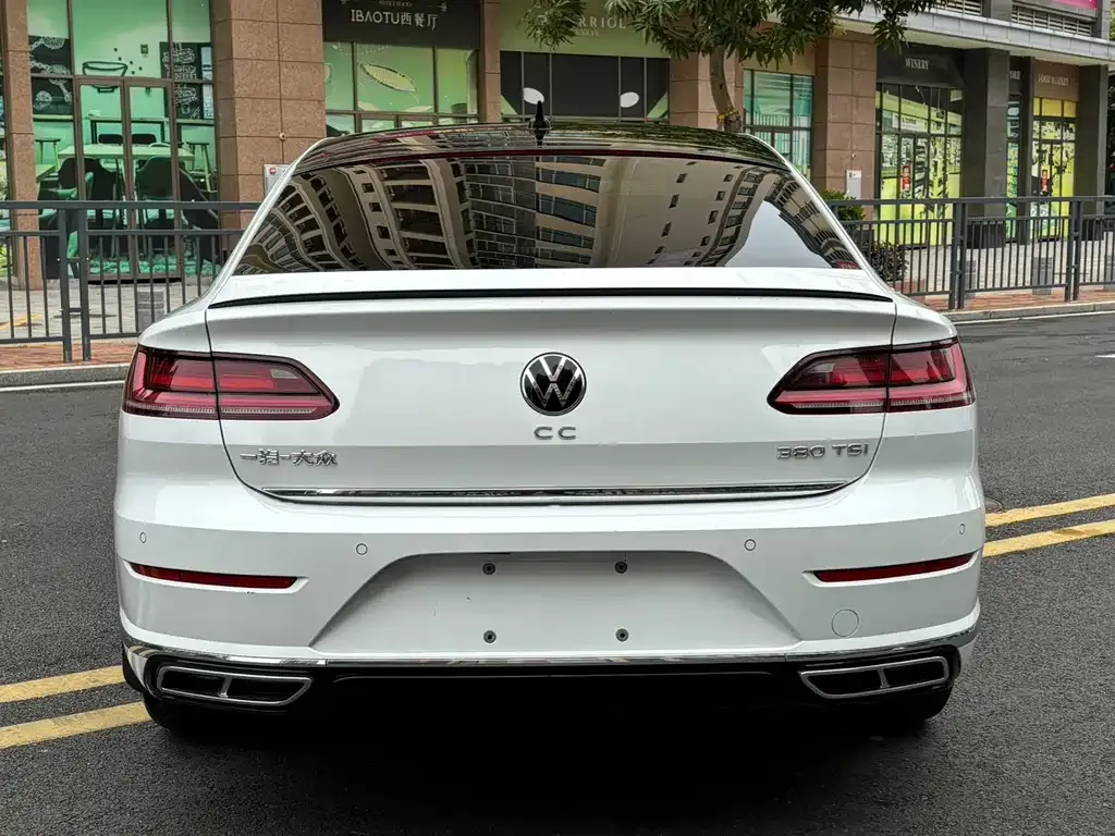 Volkswagen CC — фото 8