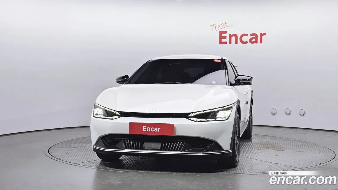 Kia EV6 — фото 3