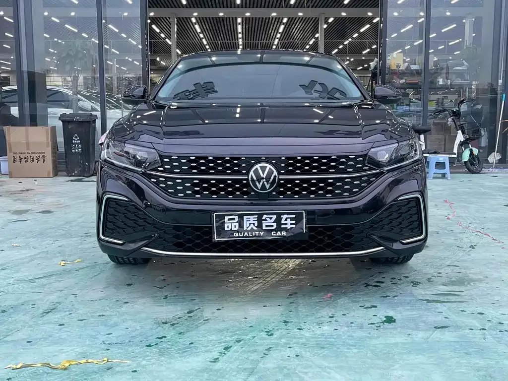 Volkswagen Passat — фото 2