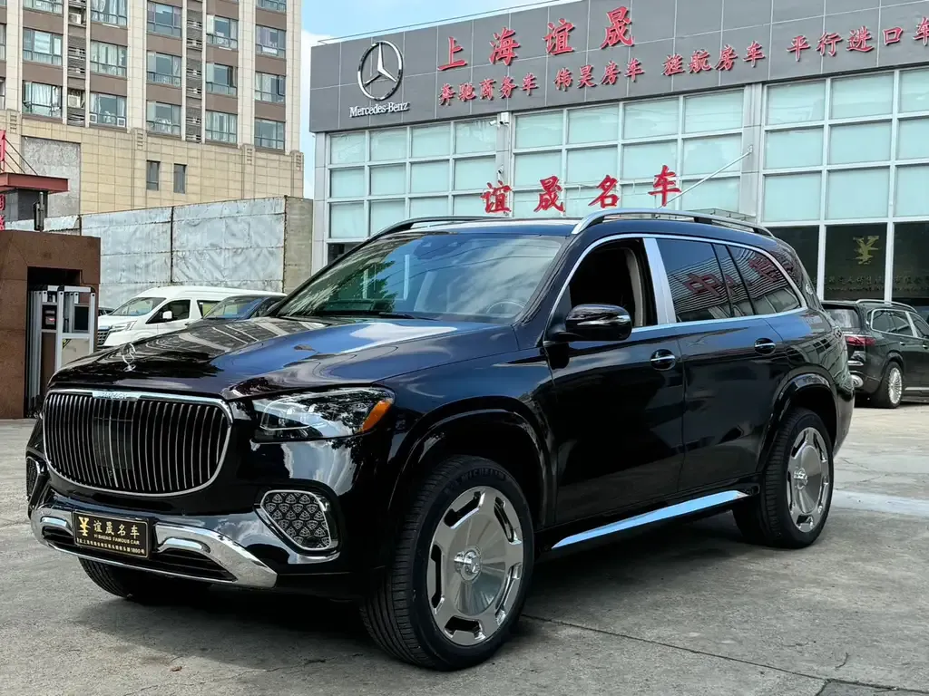 Mercedes-Benz GLS — фото 1