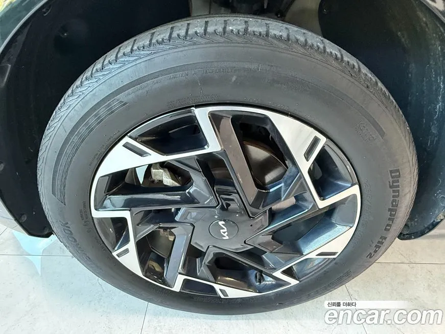 Kia Sportage — фото 5