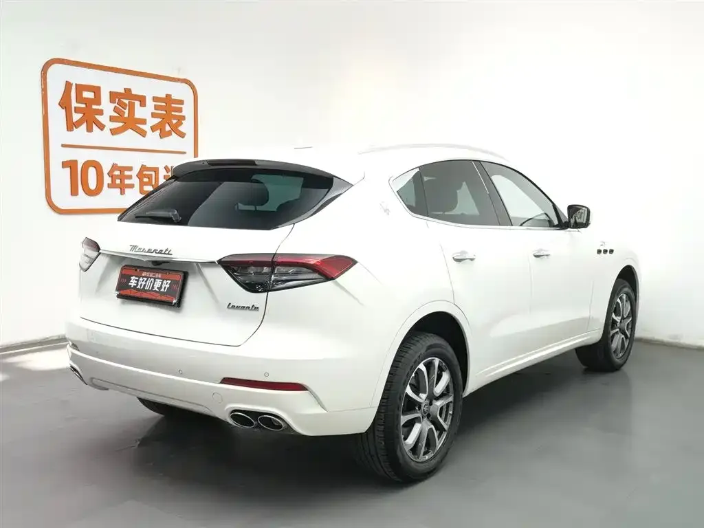 Maserati Levante — фото 2