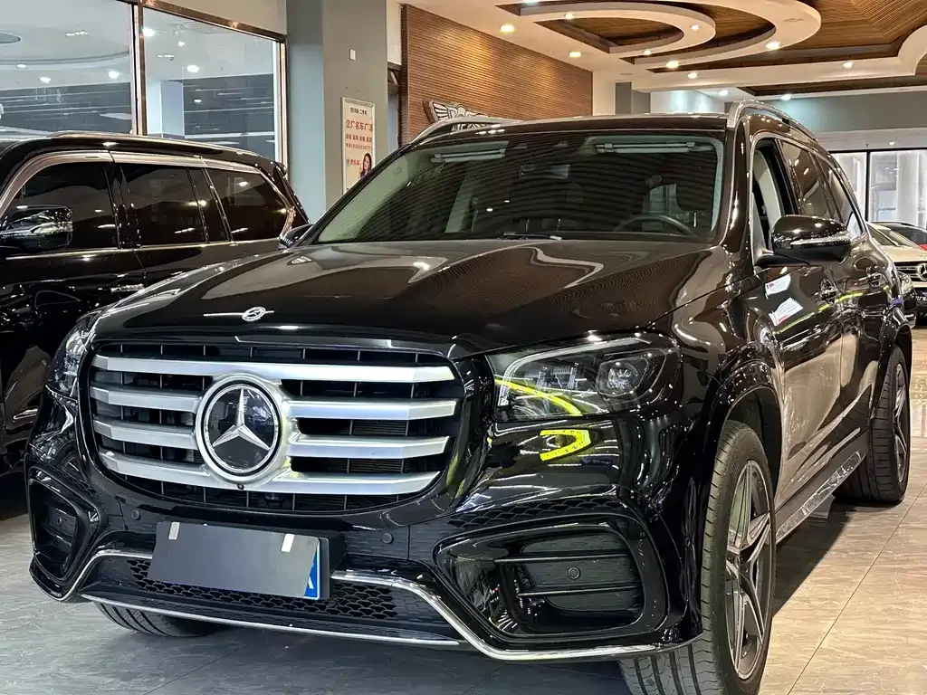Mercedes-Benz GLS — фото 1