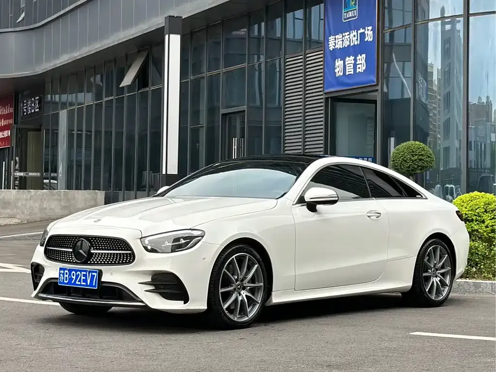Mercedes-Benz E-Class (Import) — фото 1