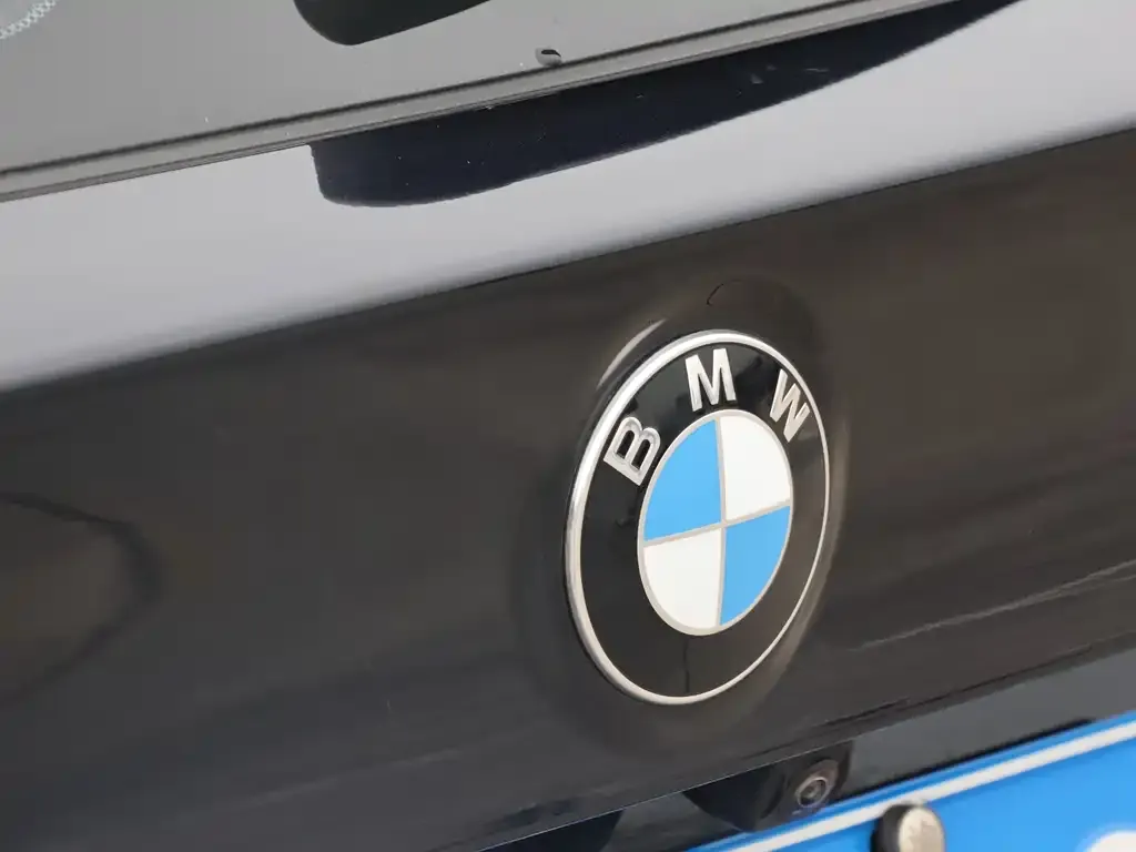 BMW X3 — фото 9