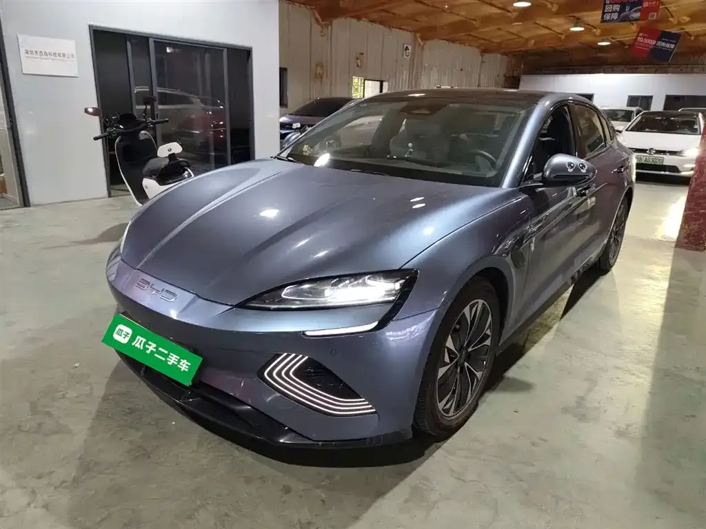 BYD Seal — фото 2