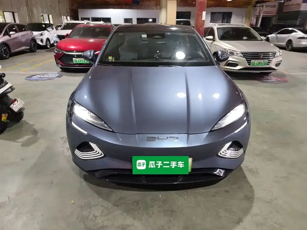 BYD Seal — фото 3