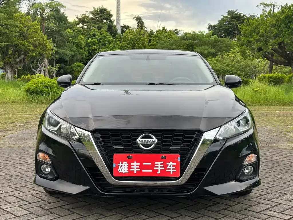 Nissan Teana — фото 2