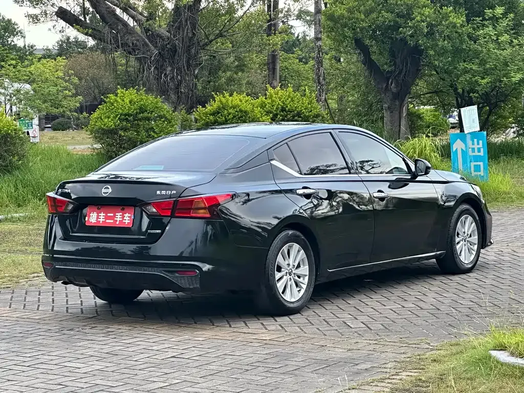 Nissan Teana — фото 5