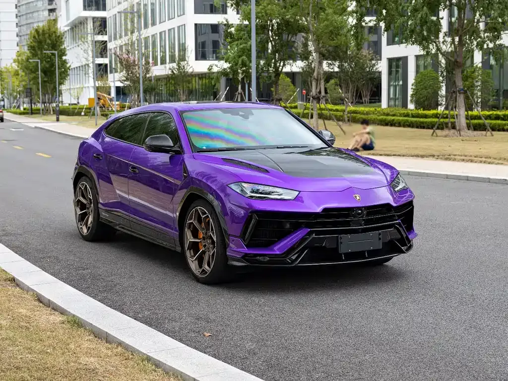 Lamborghini Urus — фото 3