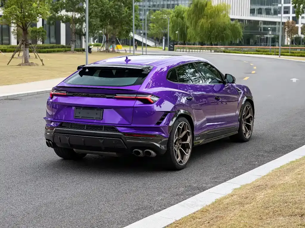 Lamborghini Urus — фото 4