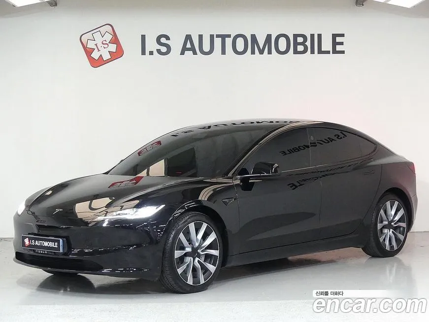 Tesla Model 3 — фото 1