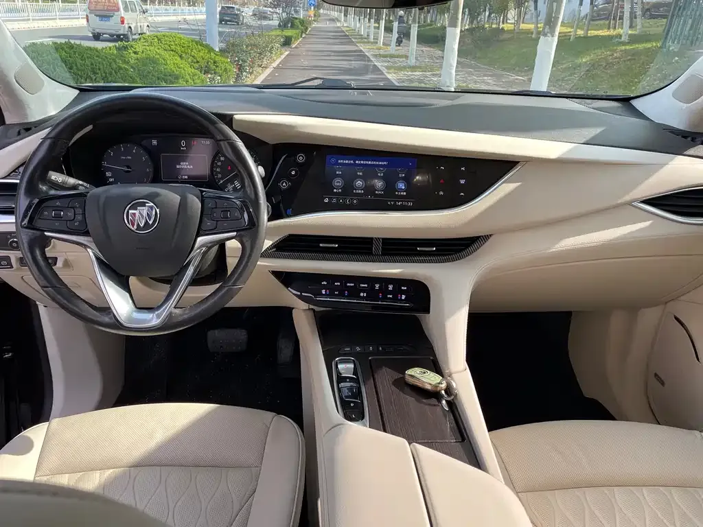 Buick Enclave — фото 10