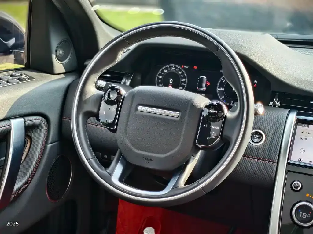 Land Rover Discovery Sport — фото 10