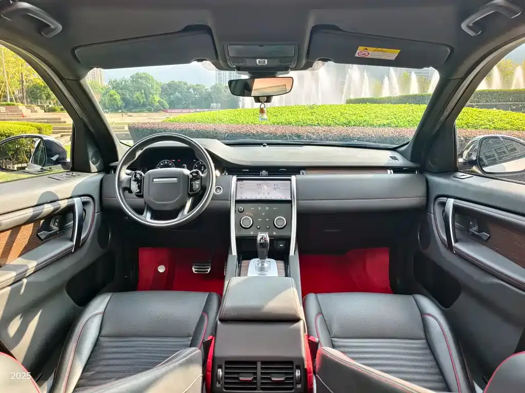 Land Rover Discovery Sport — фото 8