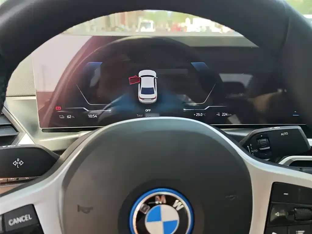 BMW i3 — фото 4