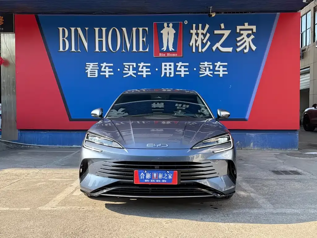 BYD Seal — фото 2