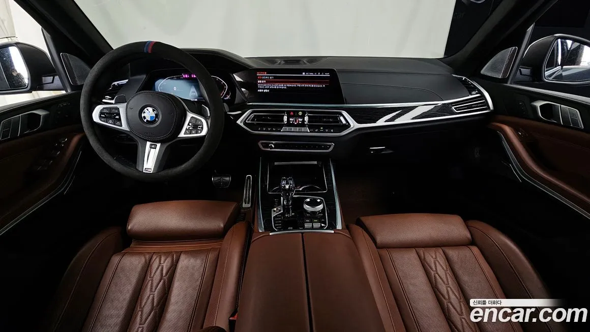 BMW X7 — фото 7