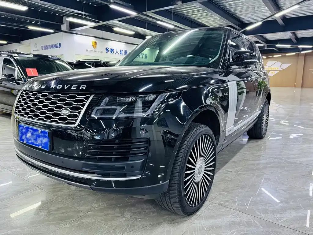 Land Rover Range Rover — фото 1